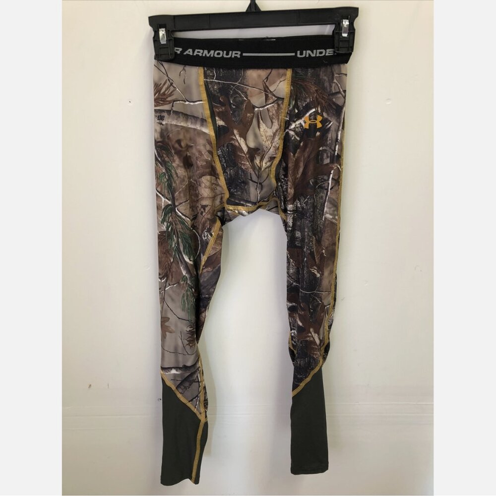 NWOT Under Armour Base Layer Leggings